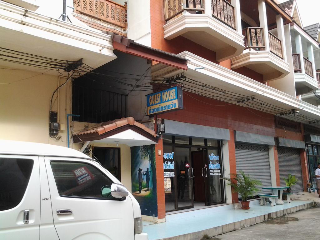 J-Safe Guesthouse Sukhothai Buitenkant foto