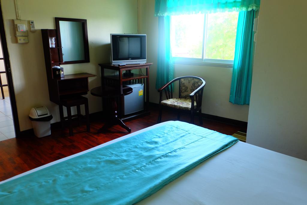 J-Safe Guesthouse Sukhothai Buitenkant foto