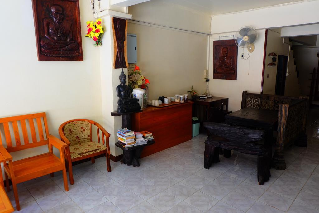 J-Safe Guesthouse Sukhothai Buitenkant foto